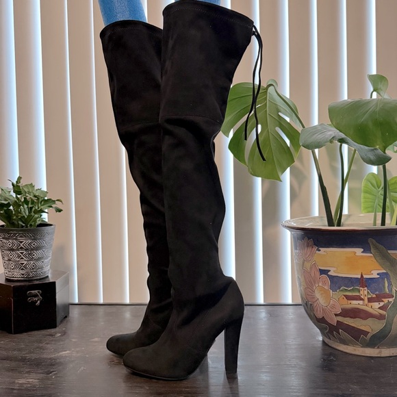 Steve Madden Shoes - Steve Madden 6 Black Over-the-Knee Soft Microsuede Boots